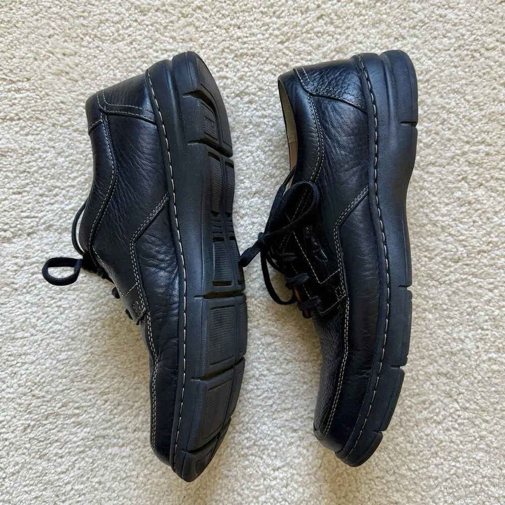 Clark's Mens Size US 10 M Black Leather Lace Shoe Rubber Sole  Model 26086214